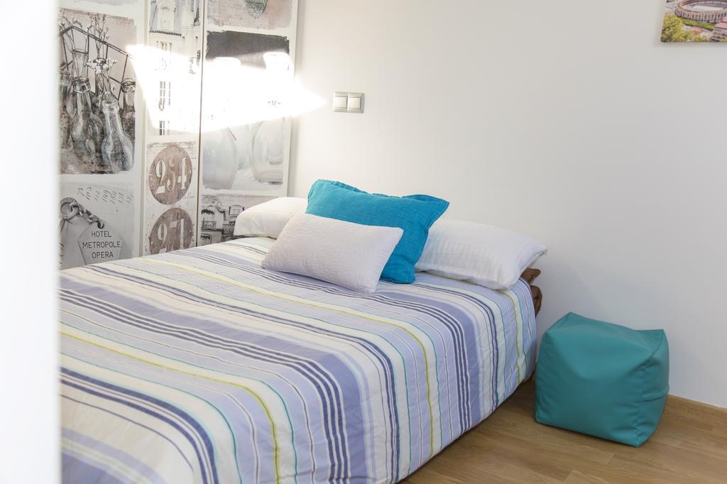 Apartamentos Momas La Casa De Mama Малага Екстериор снимка
