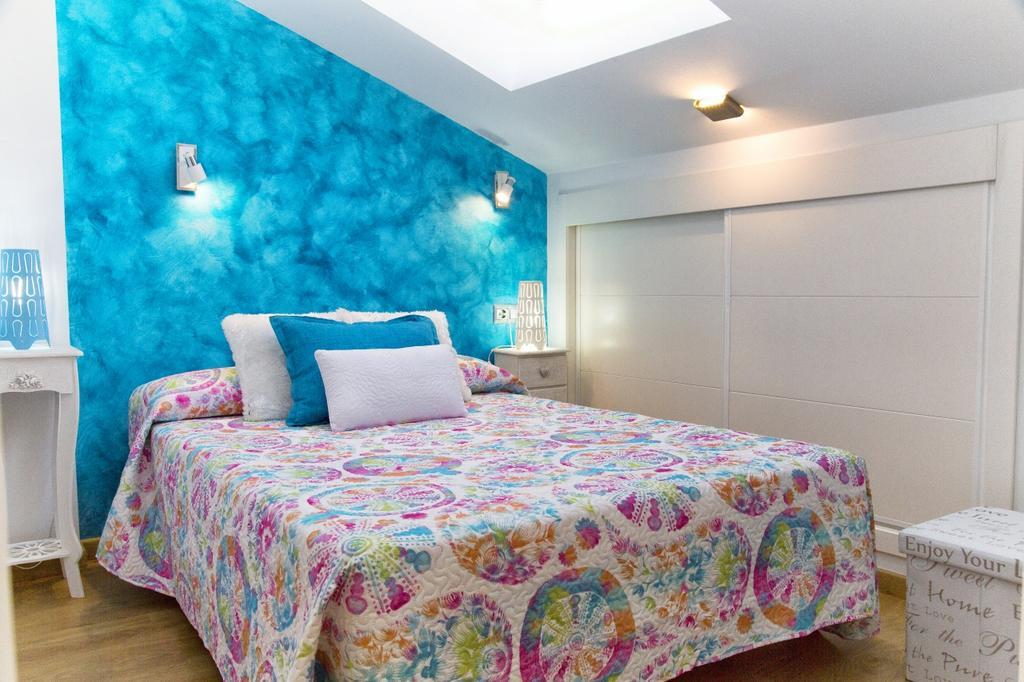 Apartamentos Momas La Casa De Mama Малага Екстериор снимка