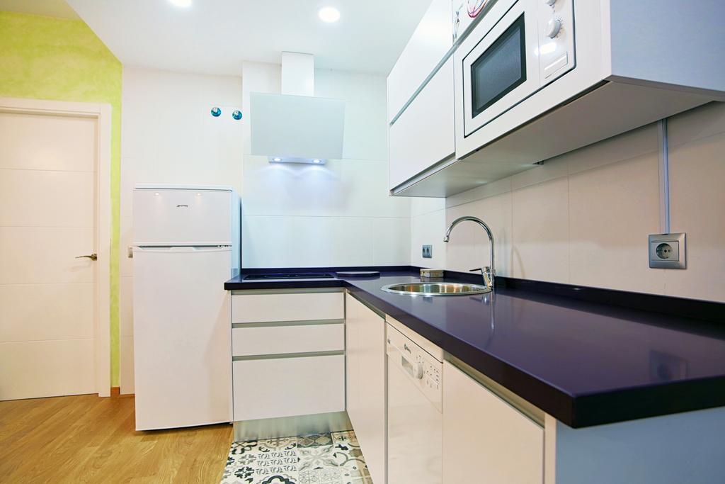 Apartamentos Momas La Casa De Mama Малага Екстериор снимка